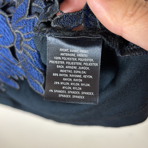 Anthropologie Postage Stamp Koria Blue Black Lace Sleeveless Top XS - Picture 4 of 8